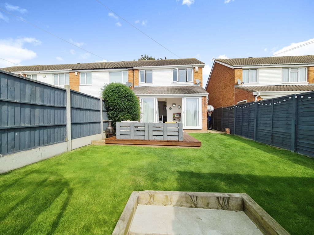 3 bed end terrace house for sale in Neale Way, Wootton, Bedford MK43, £315,000
