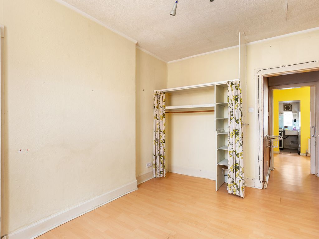 1 bed flat for sale in 81 Portobello High Street, Portobello EH15, £105,000