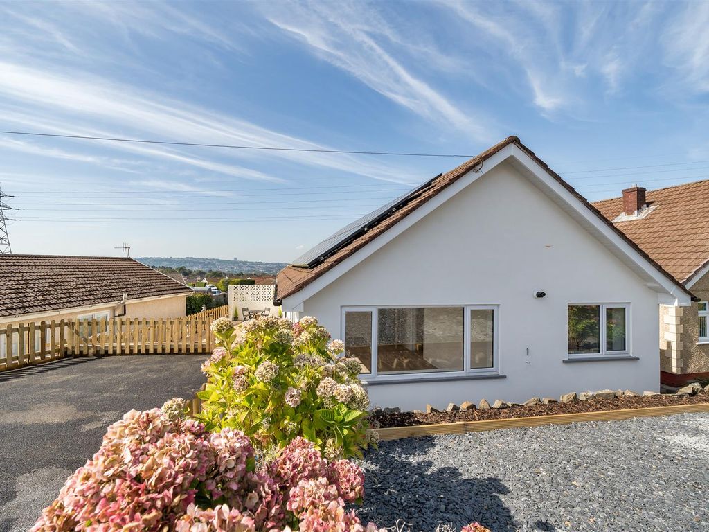 3 bed detached bungalow for sale in Heol Cae Glas, Llansamlet, Swansea SA7, £200,000