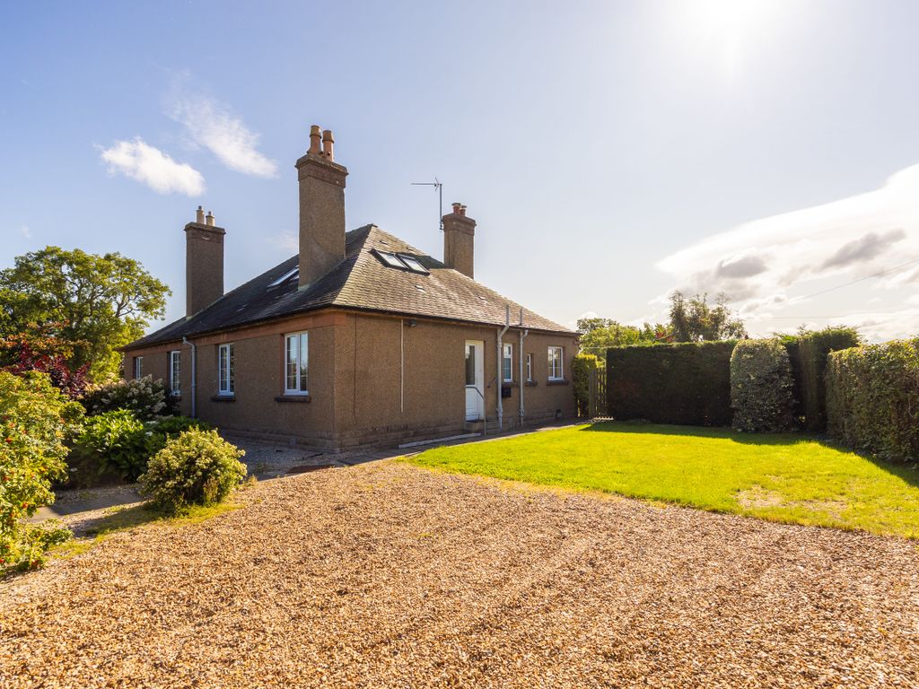 4 bed cottage for sale in 1 Oaklea, Carrington, Gorebridge EH23, £290,000