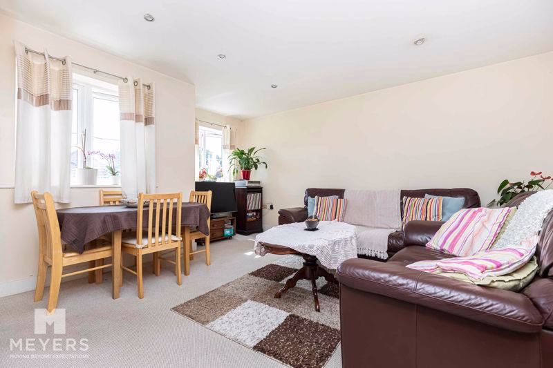 2 bed flat for sale in 17 Woodside Road, Southbourne BH5, £230,000