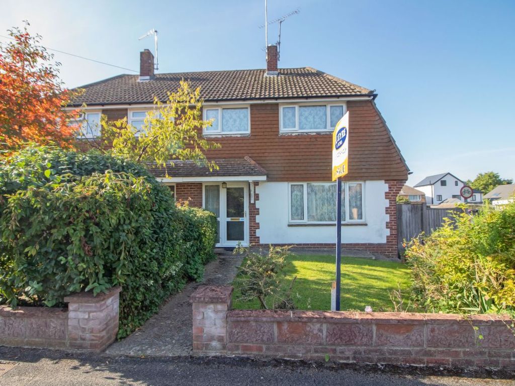 3 bed semi-detached house for sale in Milbeck Close, Cowplain PO8, £320,000