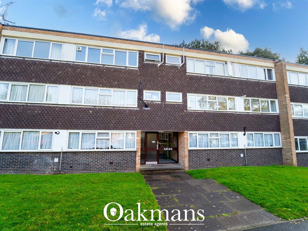 2 bed flat for sale in Dominic Drive, Birmingham B30, £130,000
