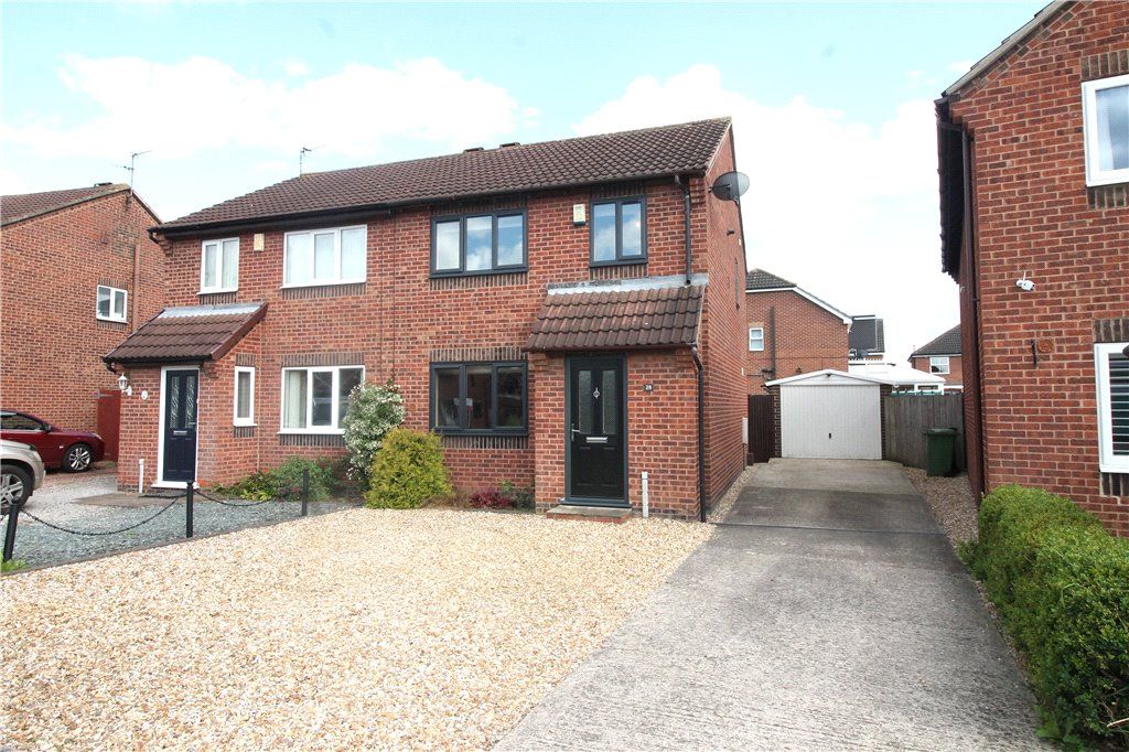 3 bed semi-detached house for sale in Oakdale Road, York, North Yorkshire YO30, £280,000