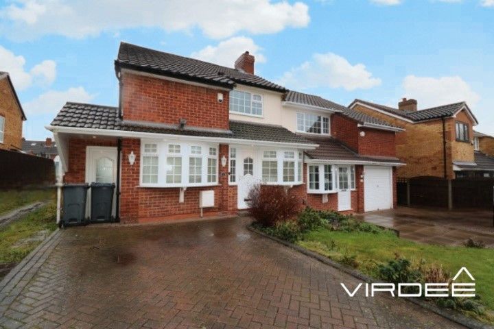3 bed semi-detached house for sale in Ipswich Crescent, Great Barr, West Midlands B42, £285,000