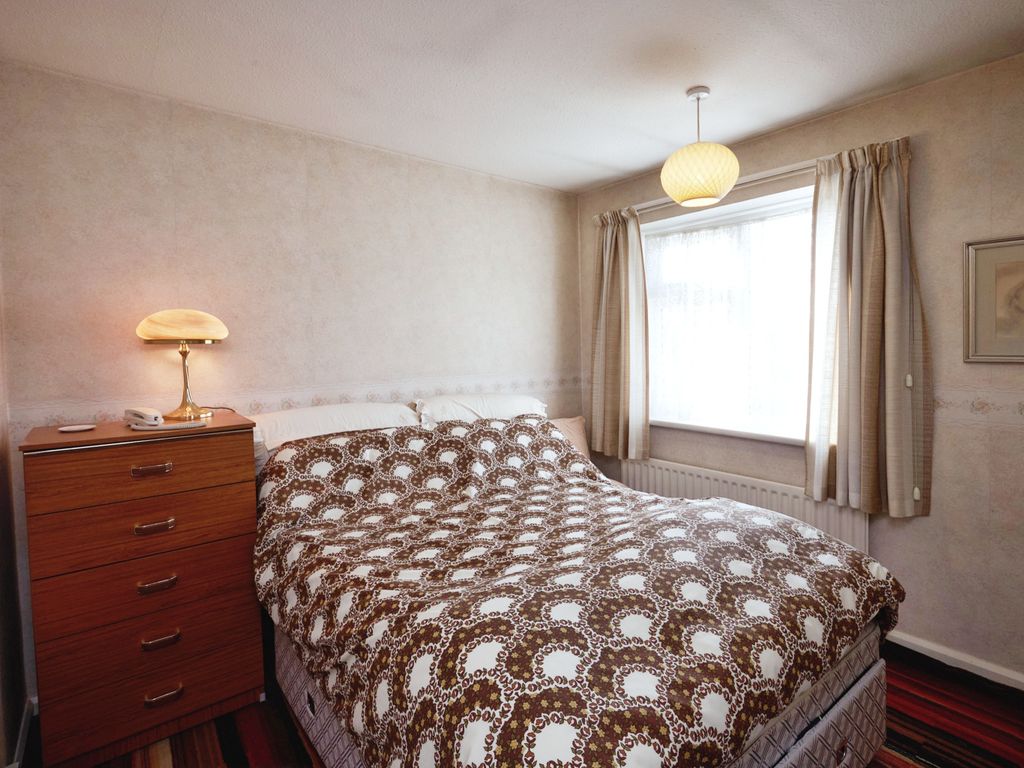 3 bed terraced house for sale in New John Street West, Birmingham, West Midlands B19, £180,000