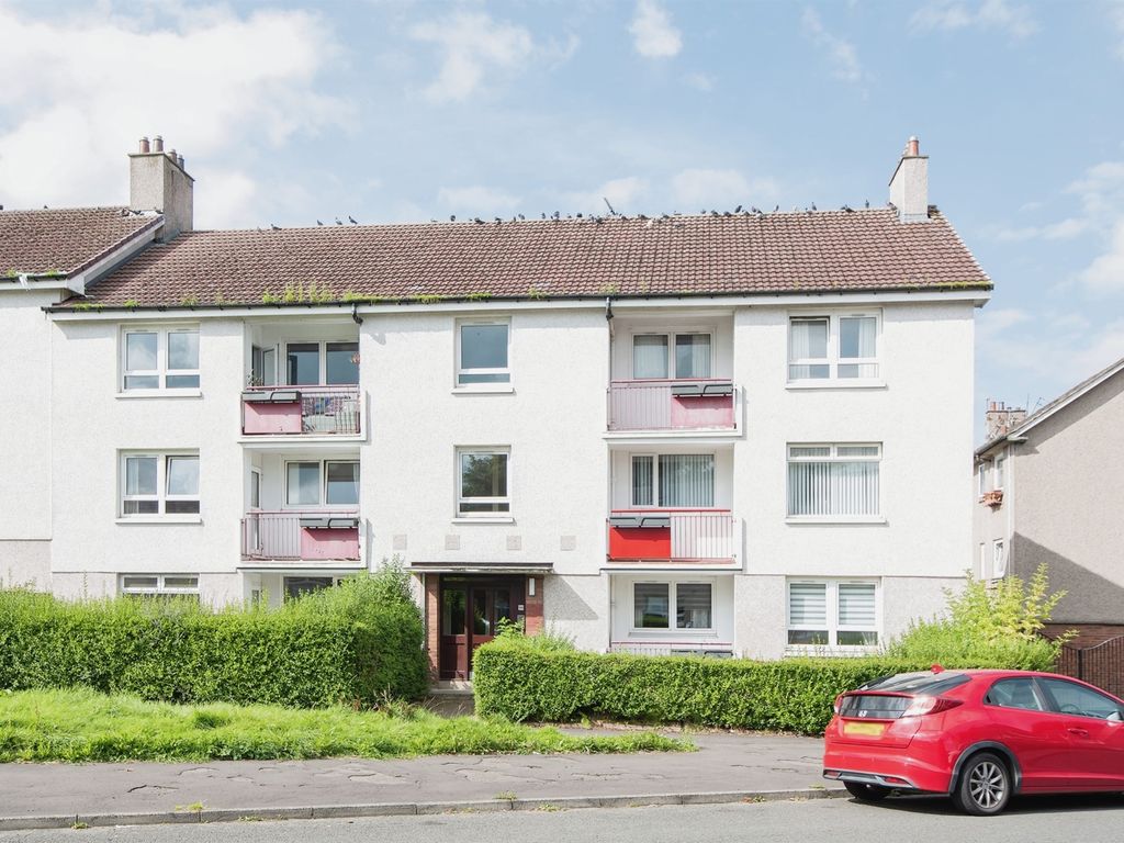 2 bed flat for sale in Bowfield Crescent, Penilee, Glasgow G52, £70,000