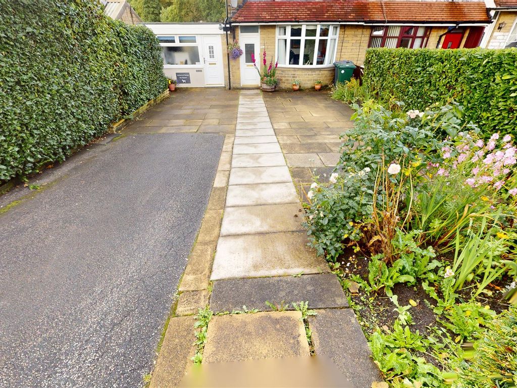 Land for sale in Cooper Lane, Bradford BD6, £280,000