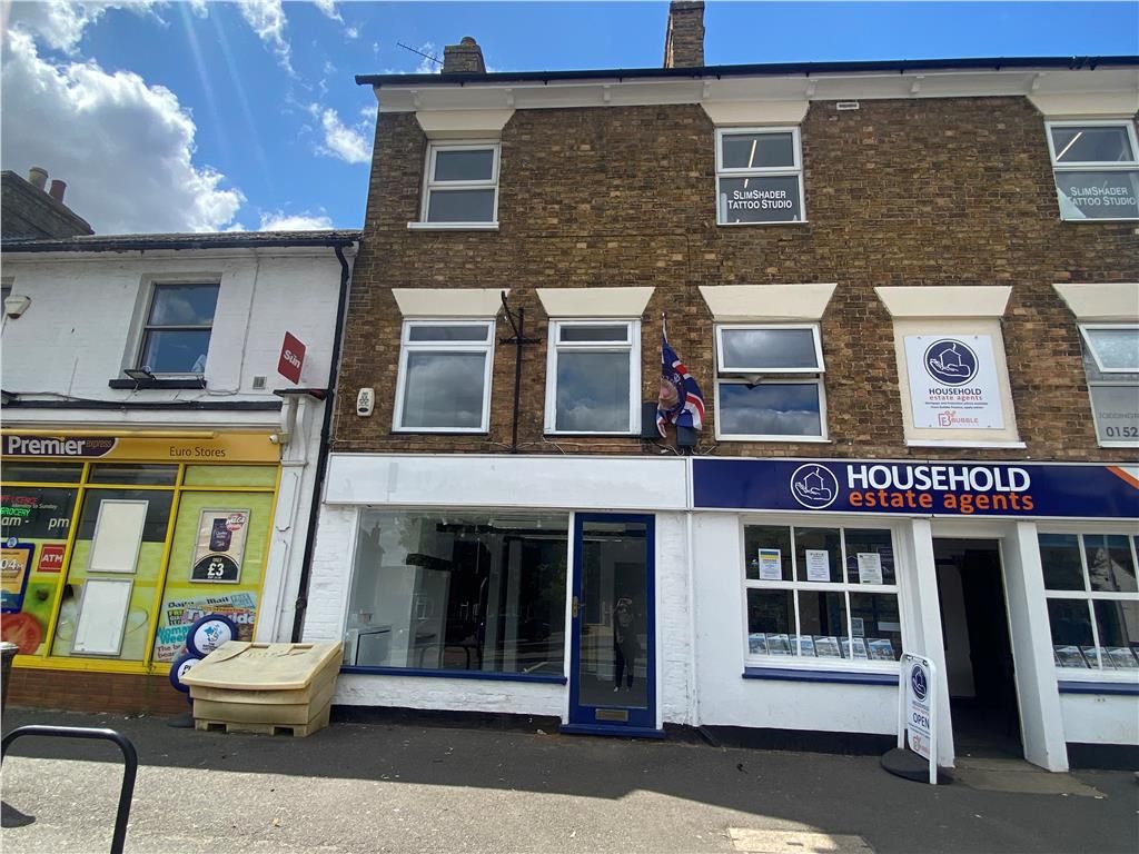 Retail premises for sale in Squires Place, 4 High Street, Toddington, Dunstable, Bedfordshire LU5, £225,000