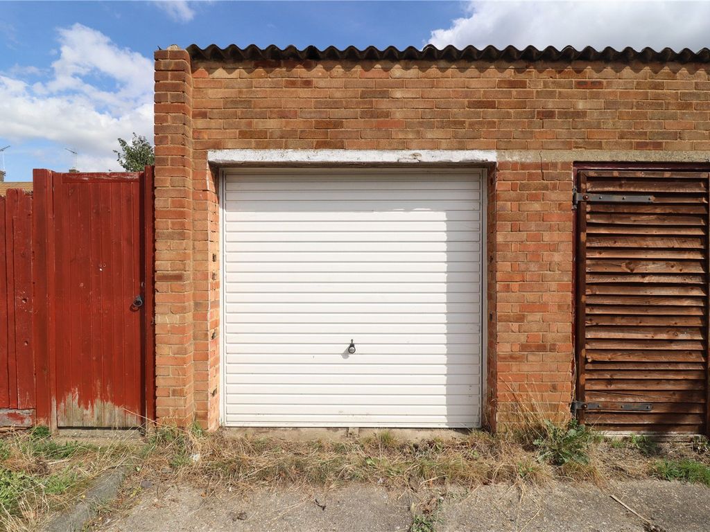 Parking/garage for sale in Codenham Green, Basildon, Essex SS16, £12,000