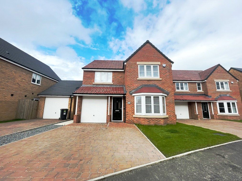 3 bed detached house for sale in Queen Elizabeth Drive, Consett, County Durham DH8, £249,950