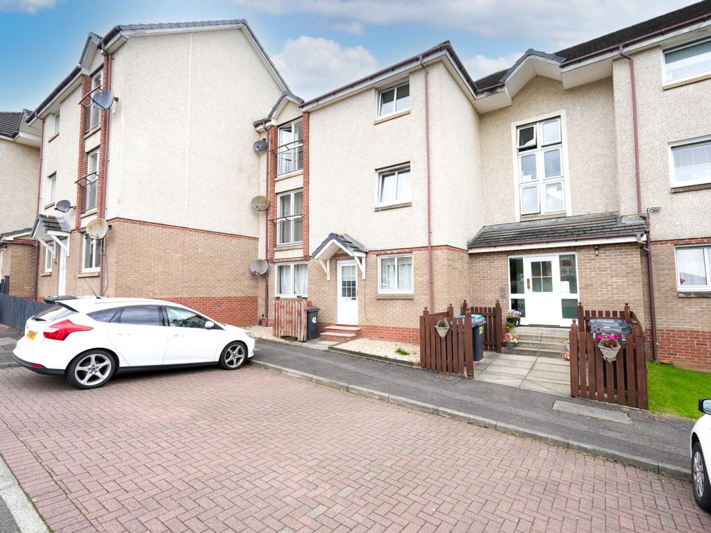 2 bed flat for sale in Mcmahon Grove, Bellshill ML4, £70,000