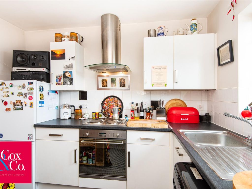 1 bed flat for sale in Carlton Terrace, Portslade, Brighton BN41, £225,000
