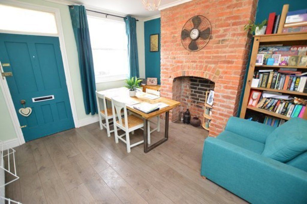 1 bed cottage for sale in Stafford Street, Market Drayton, Shropshire TF9, £159,950