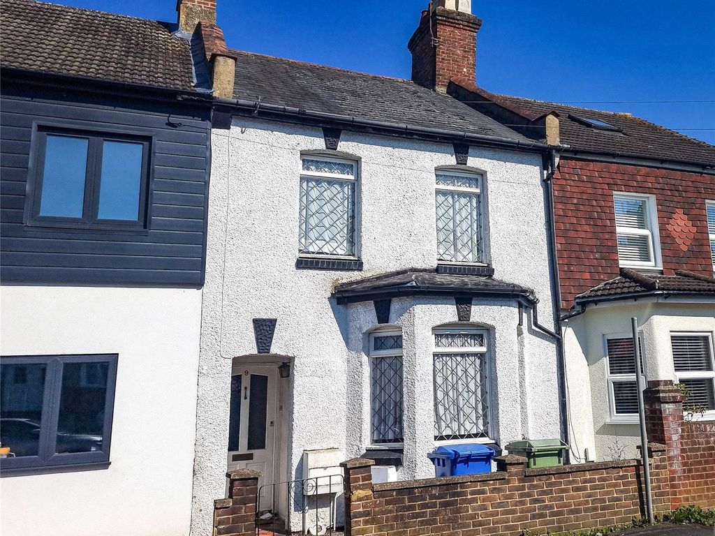 3 bed terraced house for sale in Brighton Road, Aldershot, Hampshire GU12, £300,000