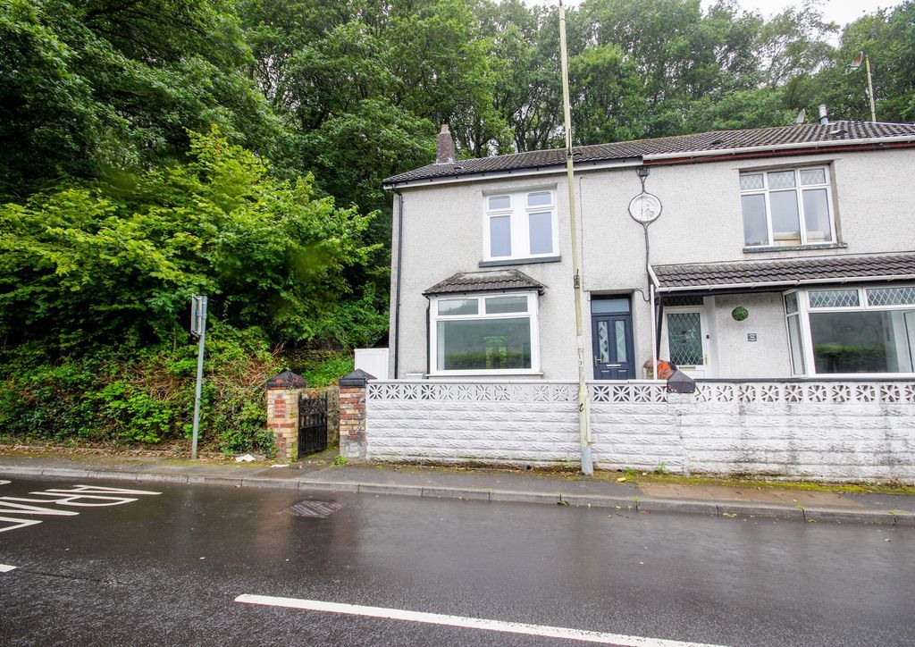 3 bed terraced house for sale in Abercynon Road, Abercynon, Mountain Ash CF45, £150,000