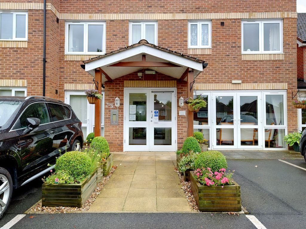 2 bed property for sale in Cornyx Lane, Solihull B91, £130,000