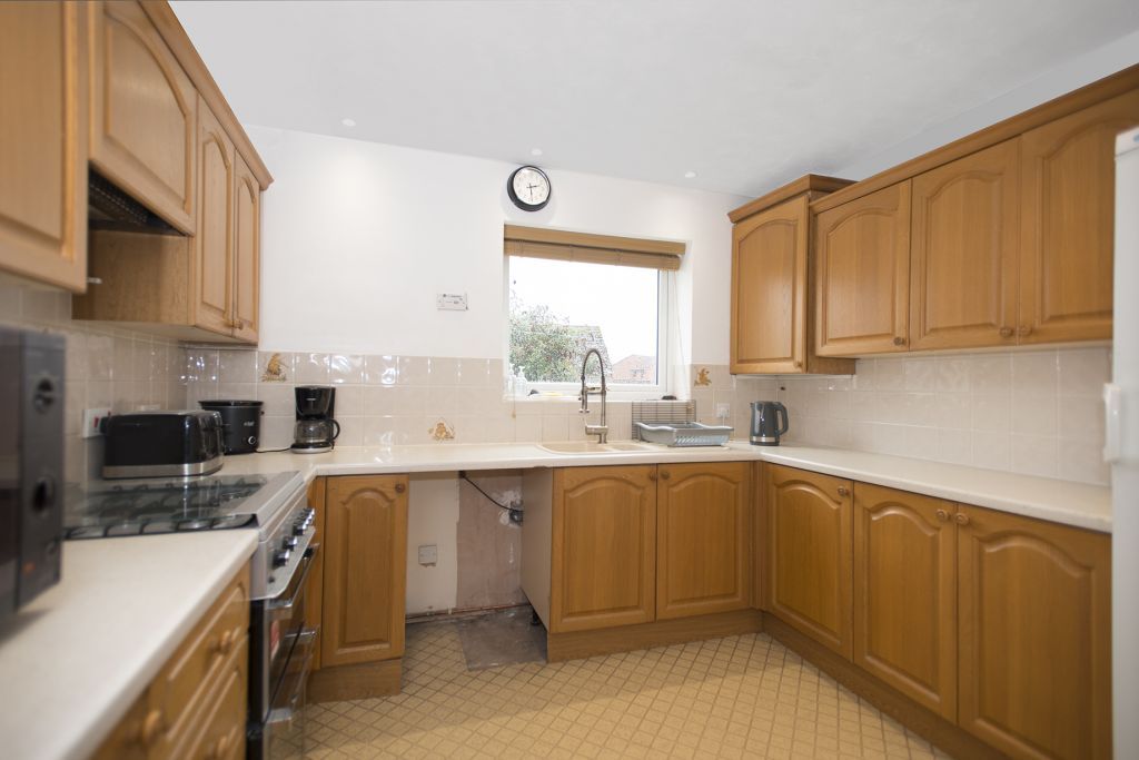 3 bed detached house for sale in Hutchinson Way, Ketley, Telford TF1, £259,950