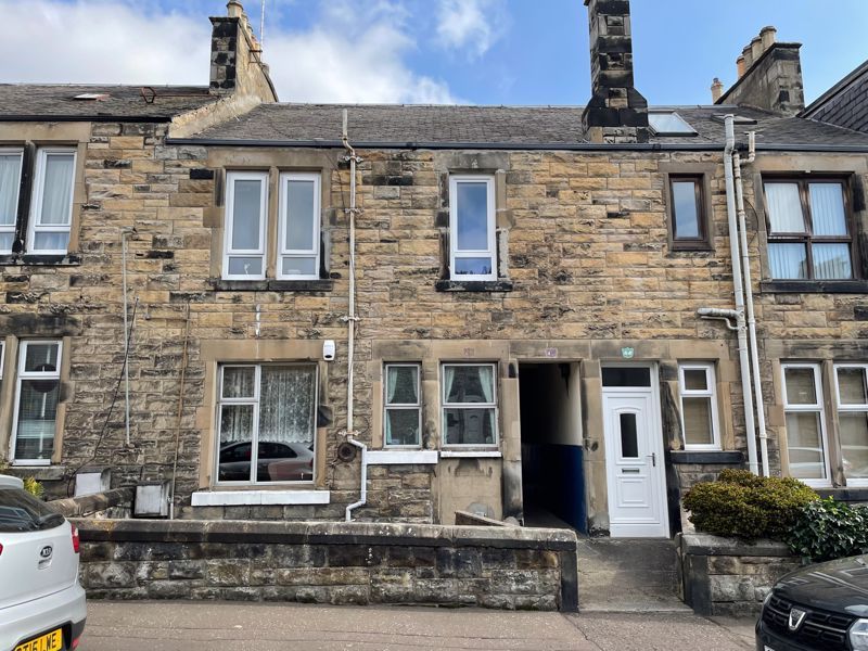 2 bed flat for sale in Balfour Street, Kirkcaldy KY2, £65,000