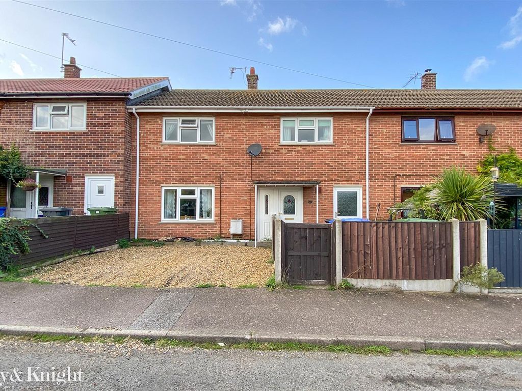 3 bed terraced house for sale in Forbes Drive, Beccles NR34, £240,000
