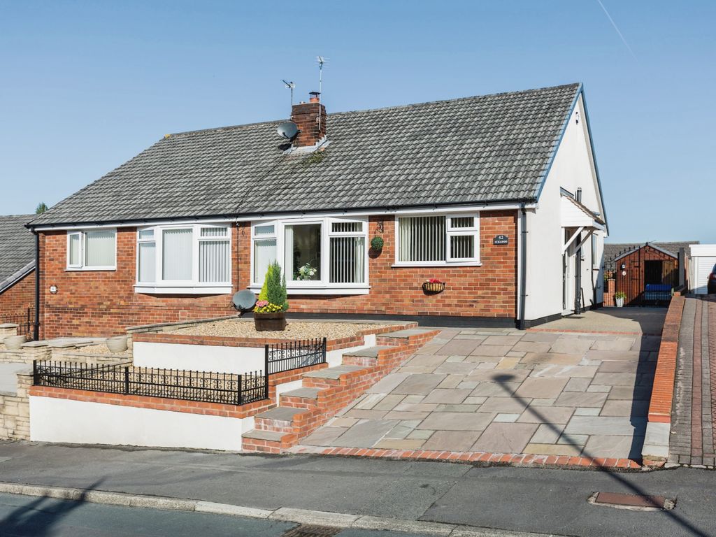 2 bed bungalow for sale in Ronaldsway, Preston, Lancashire PR1, £199,950