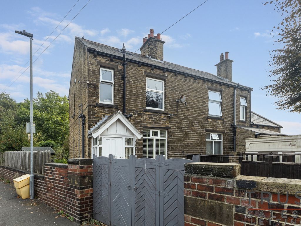 2 bed semi-detached house for sale in Bradford Road, Birkenshaw, Bradford BD11, £240,000