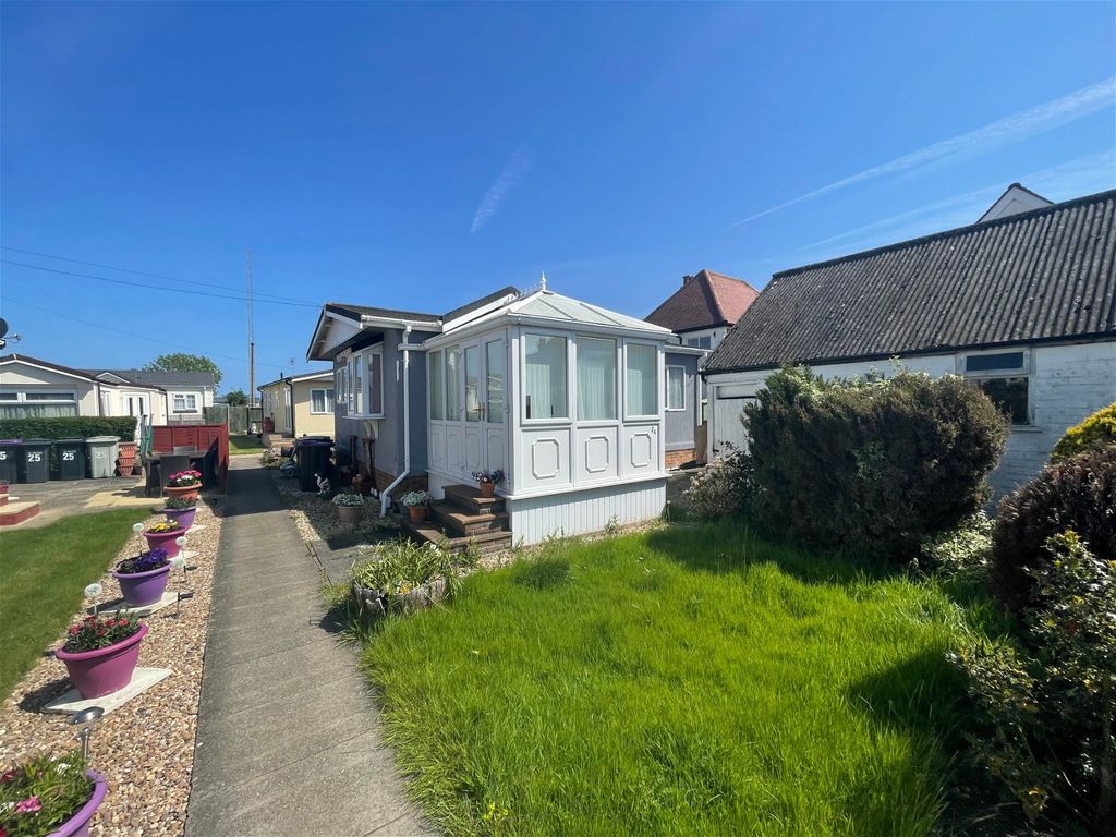 2 bed bungalow for sale in Sea Lane, Ingoldmells, Lincolnshire PE25, £99,950