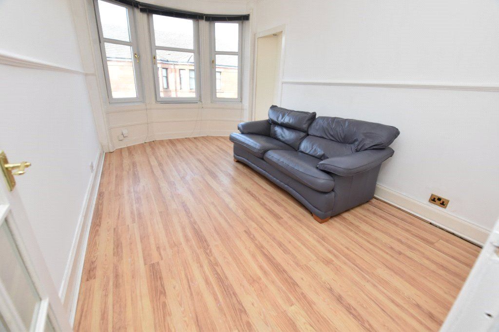 1 bed flat for sale in Broadloan, Renfrew, Renfrewshire PA4, £39,999