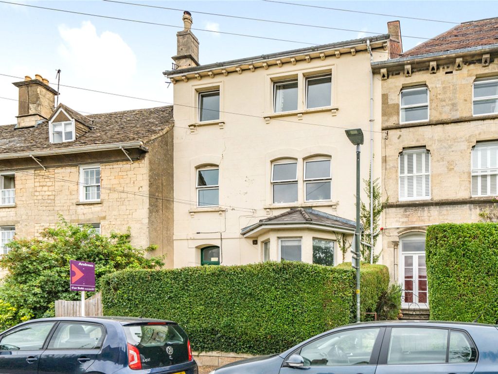1 bed flat for sale in Whitehall, Stroud, Gloucestershire GL5, £195,000