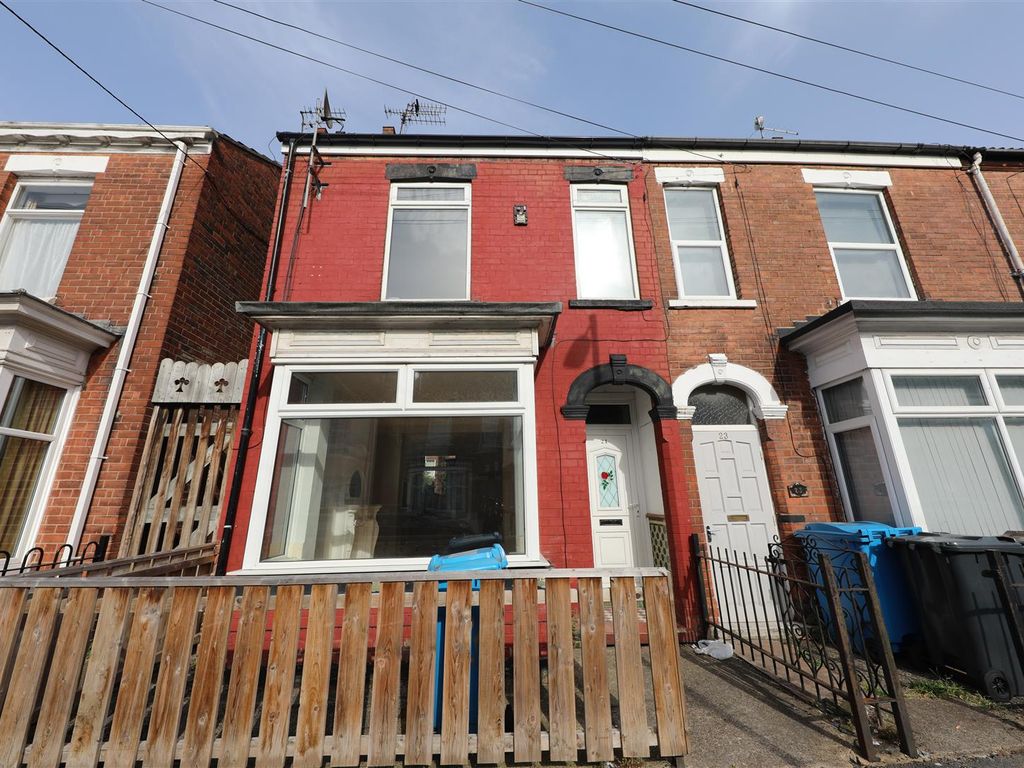 3 bed property for sale in St. Matthew Street, Hull HU3, £105,000