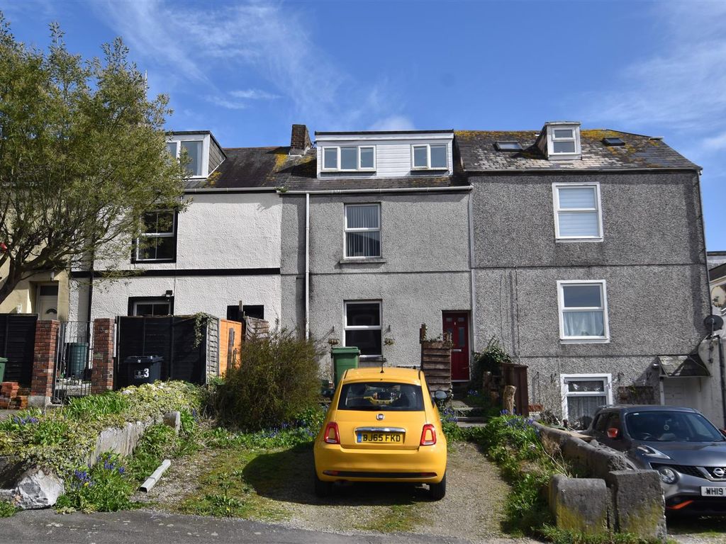 2 bed flat for sale in Clarence Place, Morice Town, Plymouth PL2, £80,000