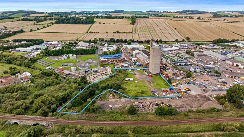 Industrial for sale in Cupar Trading Estate, Cupar KY15, £275,000