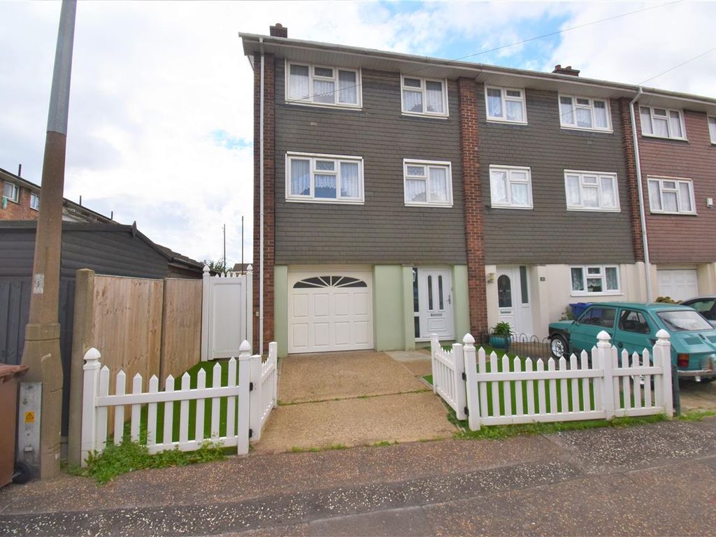 3 bed end terrace house for sale in Leveson Road, Grays RM16, £325,000