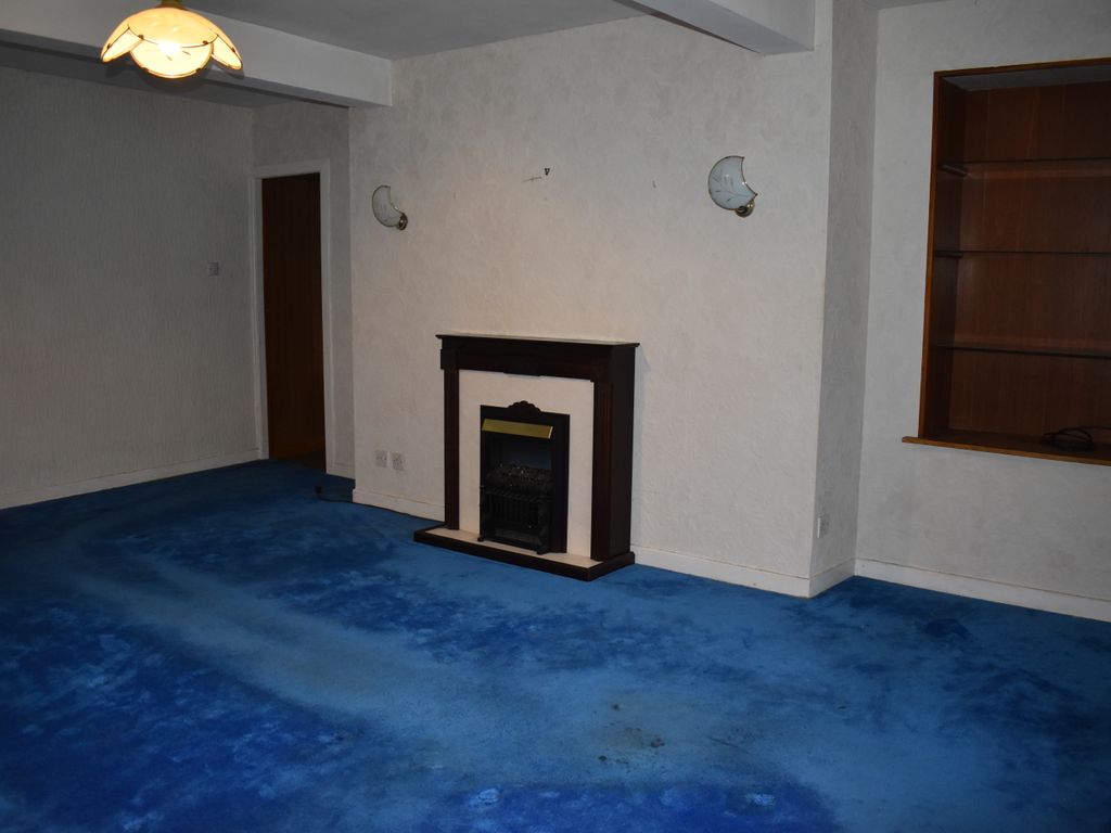 3 bed flat for sale in Commerce Street, Fraserburgh AB43, £55,000