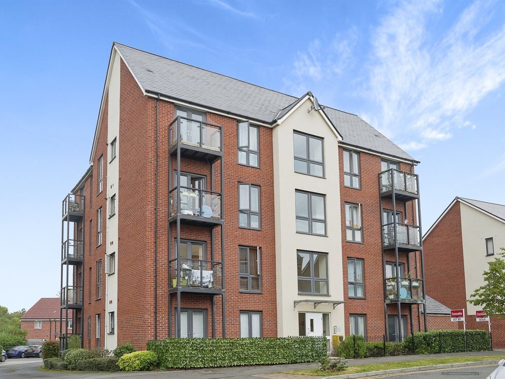 1 bed flat for sale in Jenner Boulevard, Emersons Green, Bristol BS16, £180,000