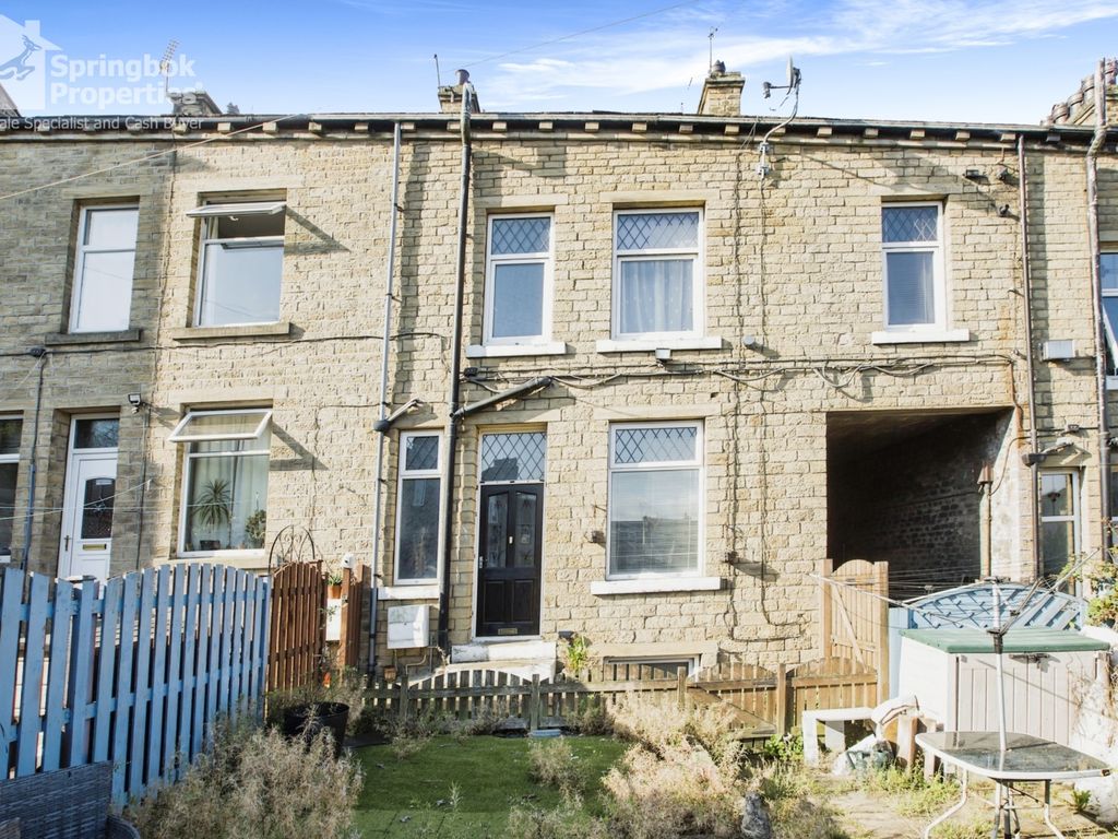 3 bed terraced house for sale in Dean Street, Halifax, West Yorkshire HX4, £95,000