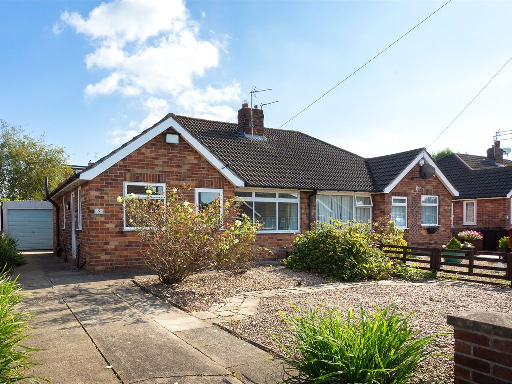 2 bed bungalow for sale in Rawcliffe Way, York, North Yorkshire YO30, £240,000
