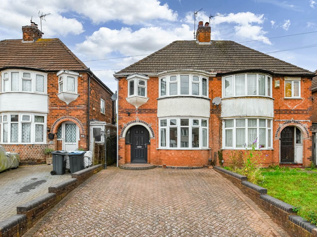 3 bed semi-detached house for sale in Ryde Park Road, Rednal, Birmingham, West Midlands B45, £220,000