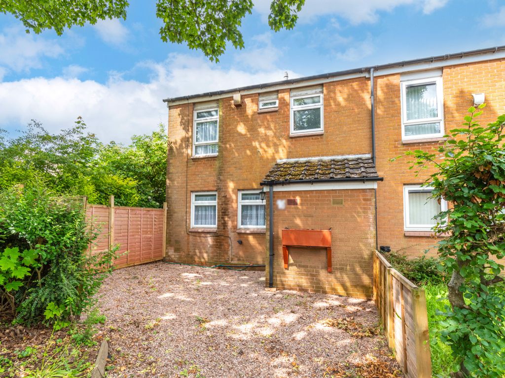 2 bed end terrace house for sale in Blackdown Close, Rednal, Birmingham, West Midlands B45, £160,000