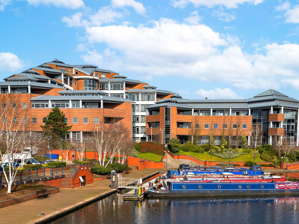 2 bed flat for sale in Waterfront West, Brierley Hill, West Midlands DY5, £125,000
