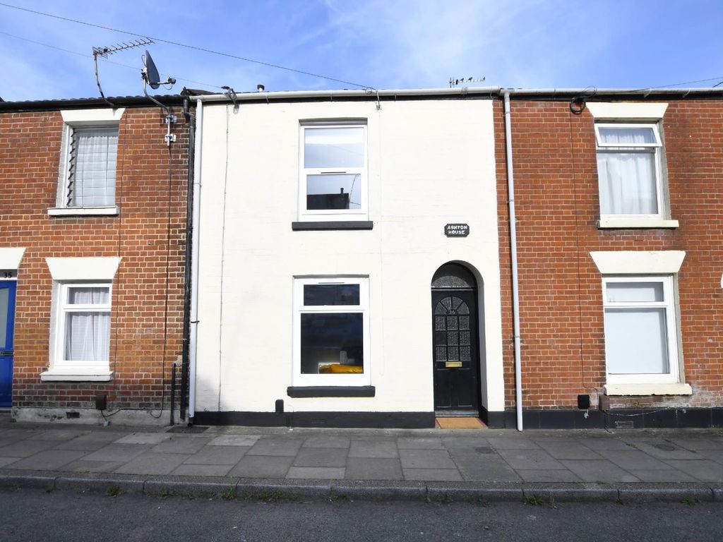 2 bed terraced house for sale in Liverpool Street, Southampton SO14, £260,000