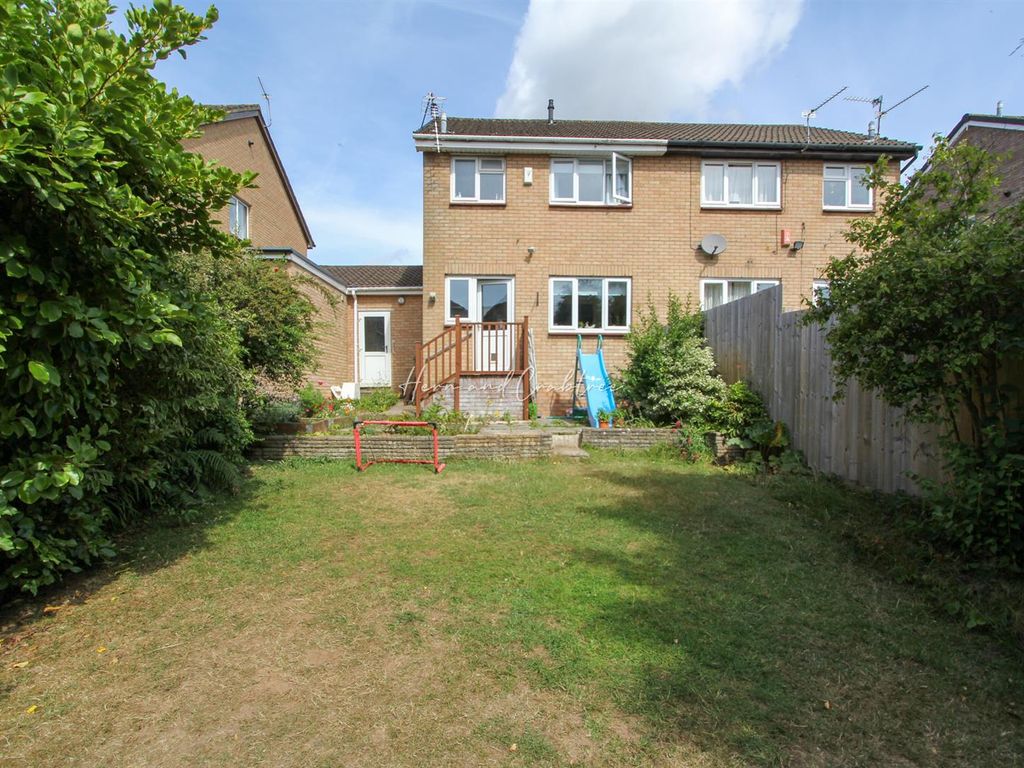 3 bed link-detached house for sale in Hazelwood Drive, St. Mellons, Cardiff CF3, £250,000