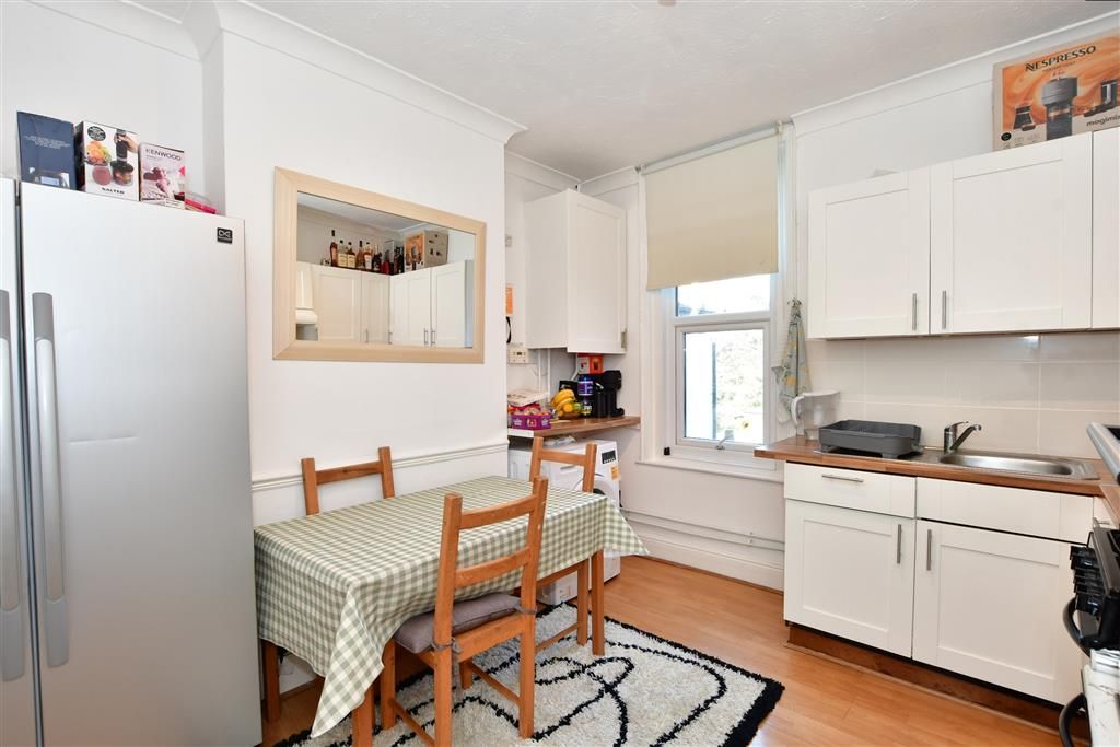 1 bed flat for sale in Gordon Avenue, Bognor Regis, West Sussex PO22, £170,000