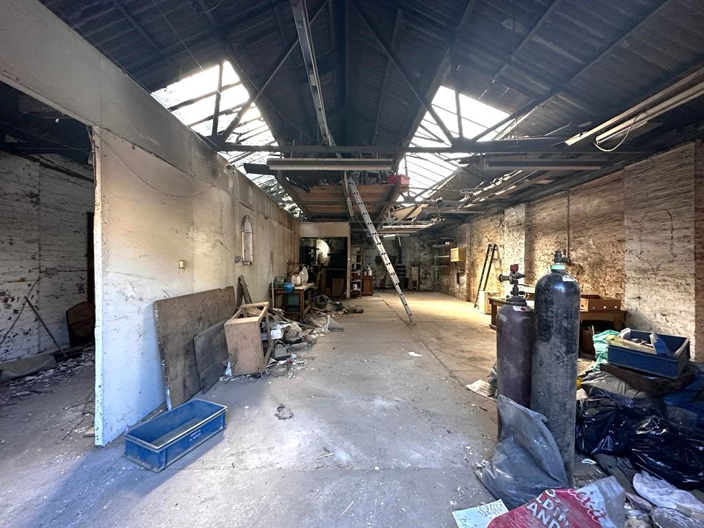 Warehouse for sale in Graingers Lane, Cradley Heath B64, £175,000