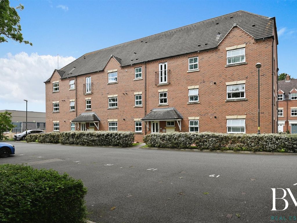 2 bed flat for sale in Beanfield Avenue, Coventry CV3, £150,000