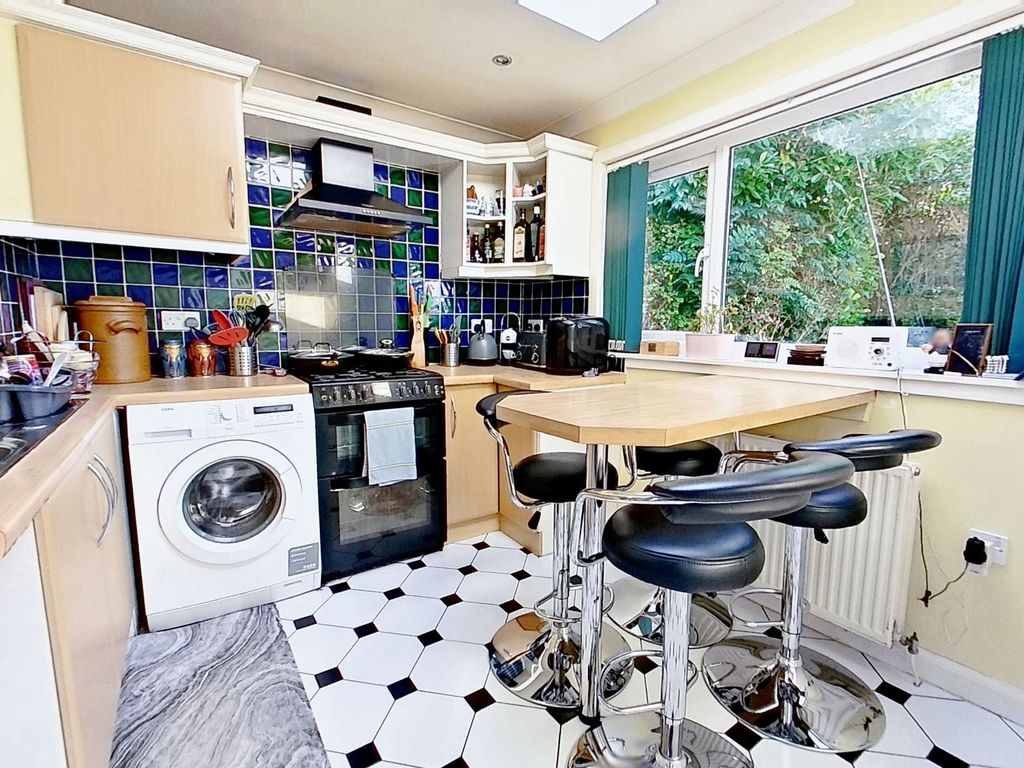 3 bed detached house for sale in Parklands, Broxburn EH52, £240,000