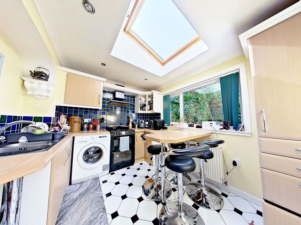 3 bed detached house for sale in Parklands, Broxburn EH52, £240,000