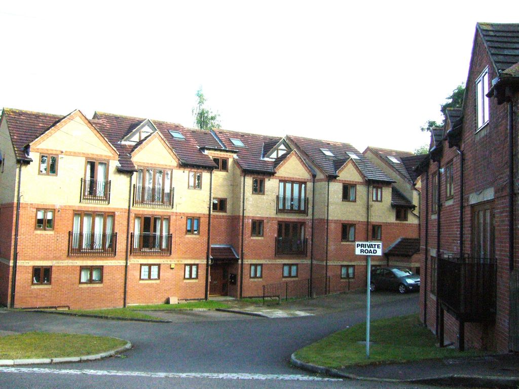 2 bed flat for sale in The Dale, Headington, Oxford OX3, £265,000