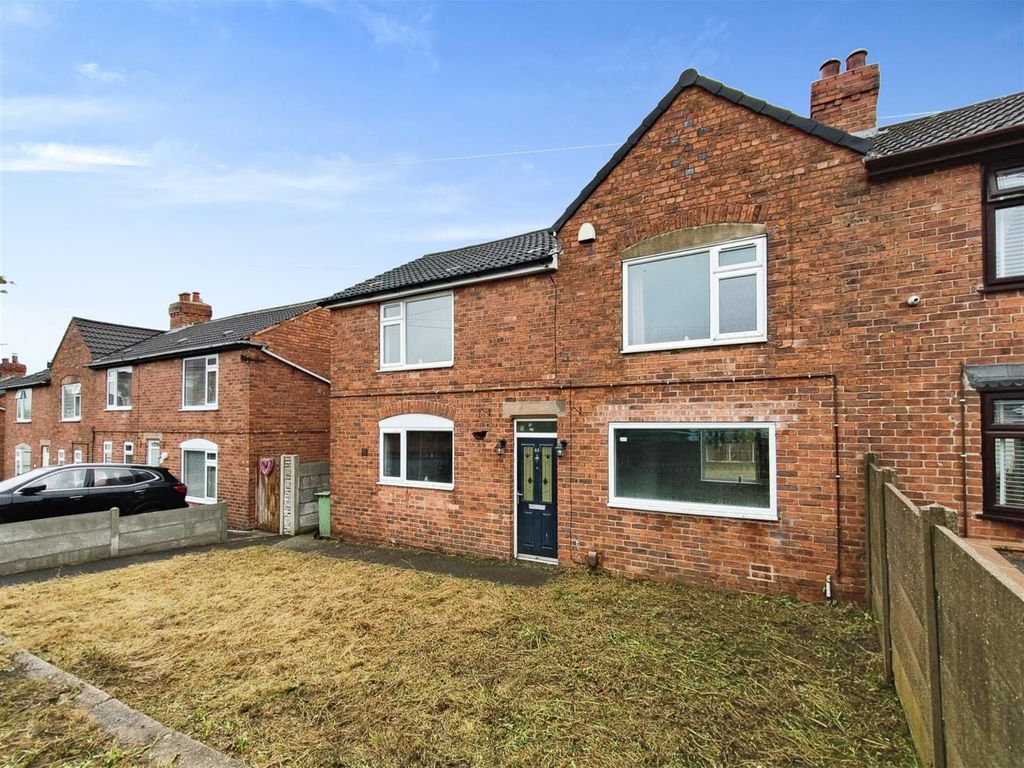 3 bed semi-detached house for sale in Church Street East, Pinxton, Nottingham NG16, £155,000