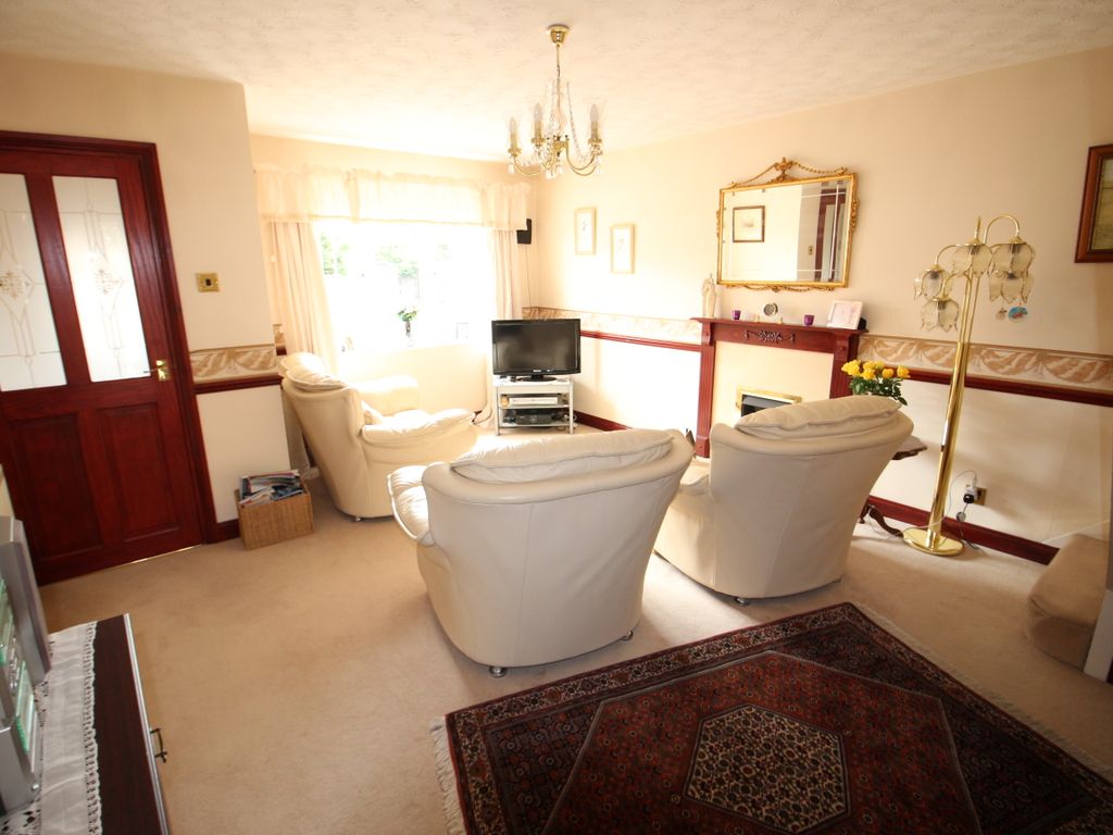 2 bed semi-detached house for sale in Wiltshire Way, Westbury BA13, £225,000
